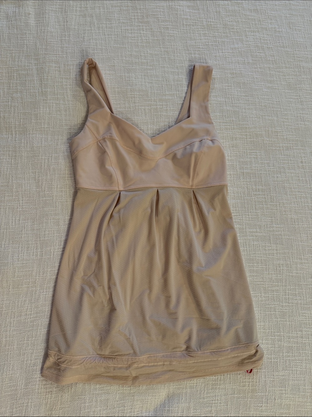 Lululemon tank - light pink